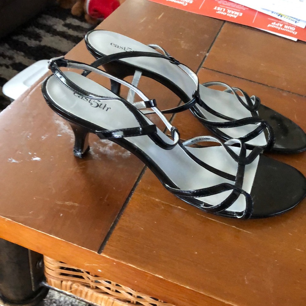 Shoes - Picture 3 of 3